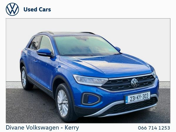 Volkswagen T-Roc SUV, Diesel, 2023, Blue