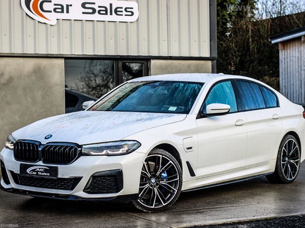 BMW 5-Series Saloon, Petrol Plug-in Hybrid, 2022, White