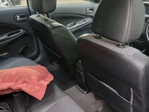 Nissan Almera Saloon, Petrol, 2006, Silver