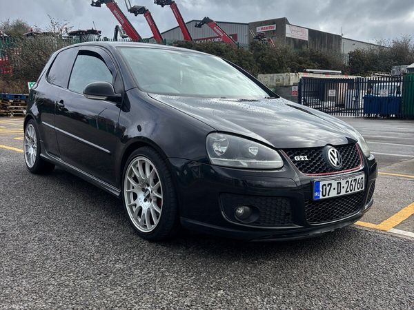 Volkswagen Golf Hatchback, Petrol, 2007, Black