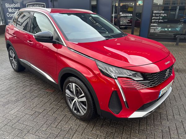 Peugeot 3008 MPV, Diesel, 2022, Red