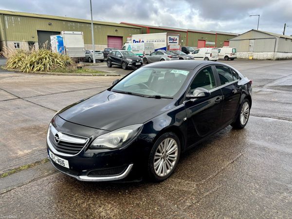 Vauxhall Insignia Hatchback, Diesel, 2015, Black