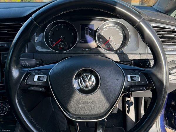 Volkswagen Golf Estate, Petrol, 2020, Blue