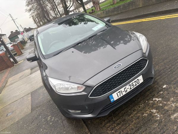 Ford Focus Hatchback, Diesel, 2017, Grey