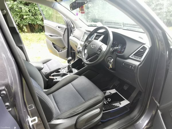 Hyundai Tucson SUV, Diesel, 2016, Grey