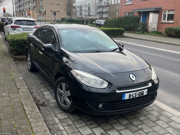 Renault Fluence Saloon, Diesel, 2011, Black