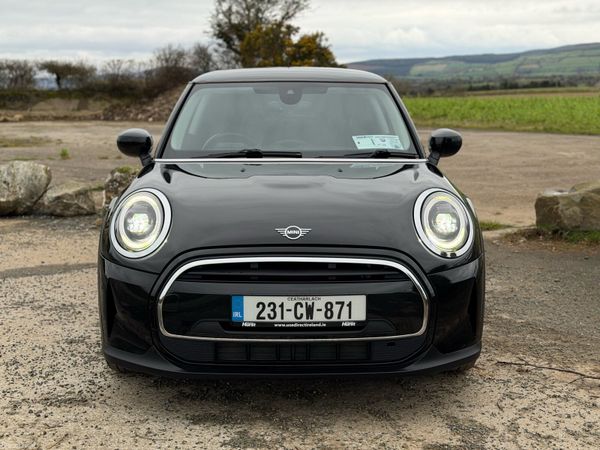Mini Cooper Hatchback, Petrol, 2023, Black