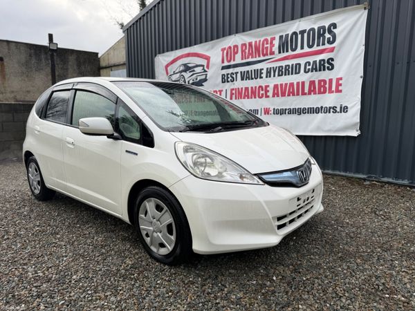 Honda Fit Hatchback, Petrol Hybrid, 2013, White