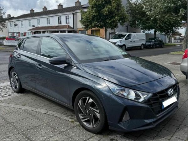 Hyundai i20 Hatchback, Petrol, 2021, Grey