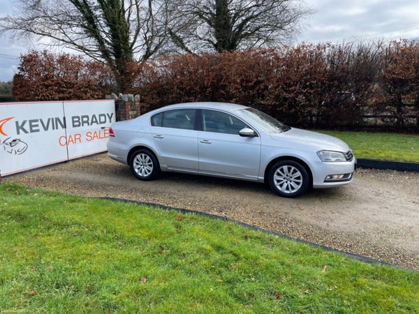 Volkswagen Passat Saloon, Diesel, 2014, Silver