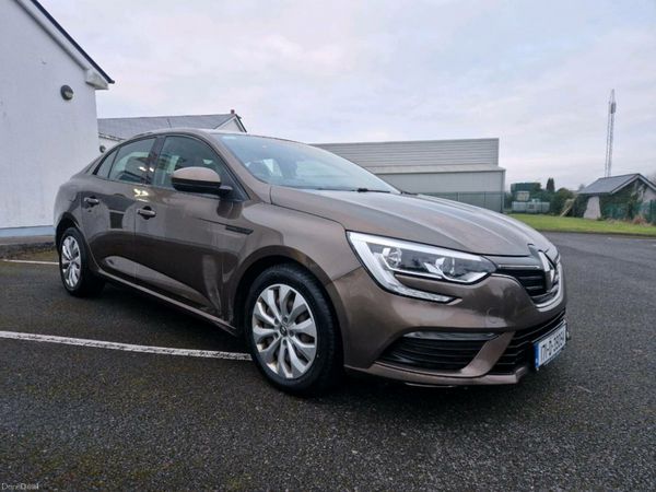 Renault Megane Saloon, Diesel, 2017, Brown