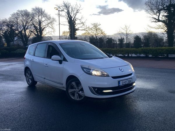 Renault Grand Scenic MPV, Diesel, 2012, White