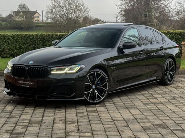 BMW 5-Series Saloon, Petrol Plug-in Hybrid, 2022, Black