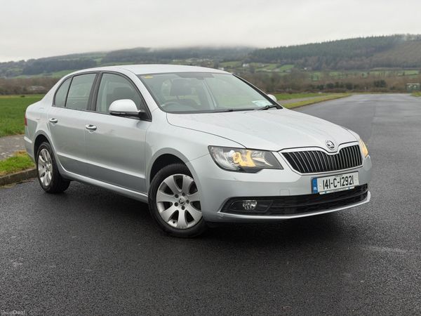 Skoda Superb Hatchback, Diesel, 2014, Silver