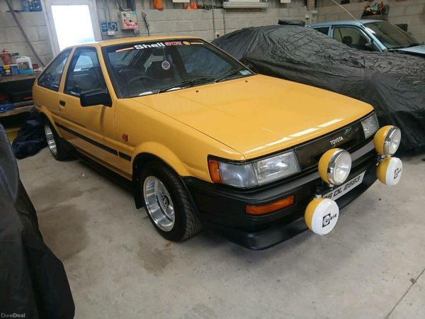 Toyota Corolla Coupe, Petrol, 1986, Yellow