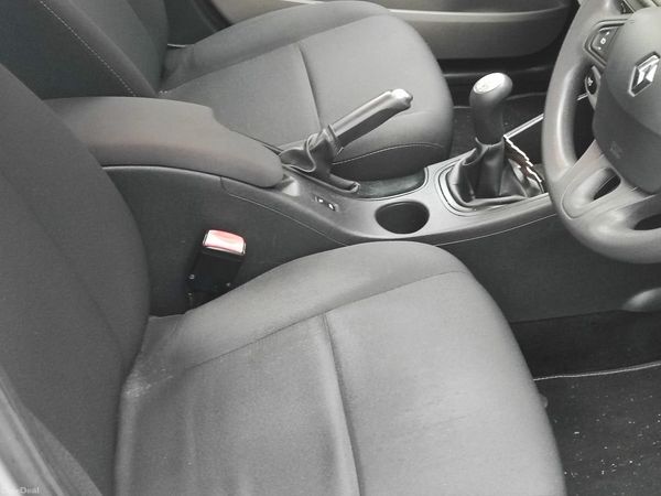 Renault Fluence Saloon, Diesel, 2012, Silver