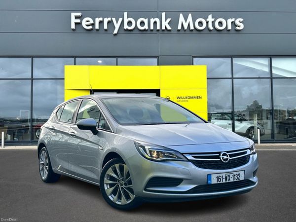 Opel Astra Hatchback, Petrol, 2016, Silver