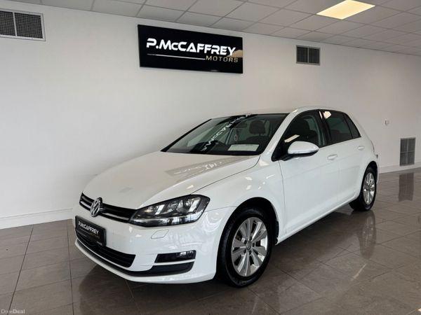 Volkswagen Golf Hatchback, Petrol, 2017, White