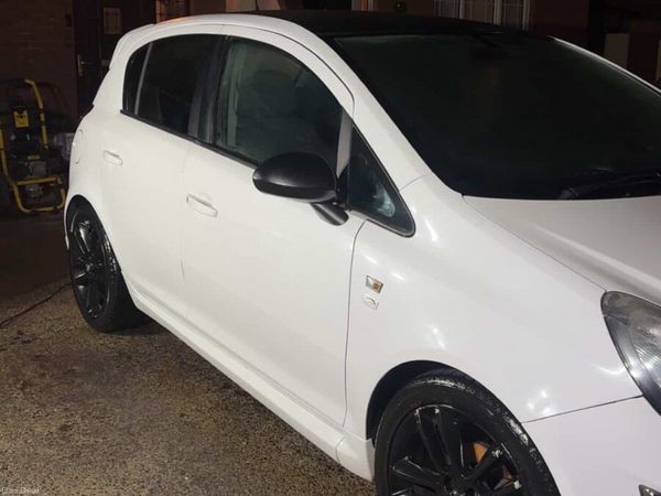 Vauxhall Corsa Hatchback, Petrol, 2014, White