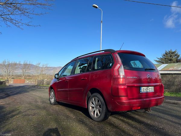 Citroen C4 Hatchback, Diesel, 2010, Red
