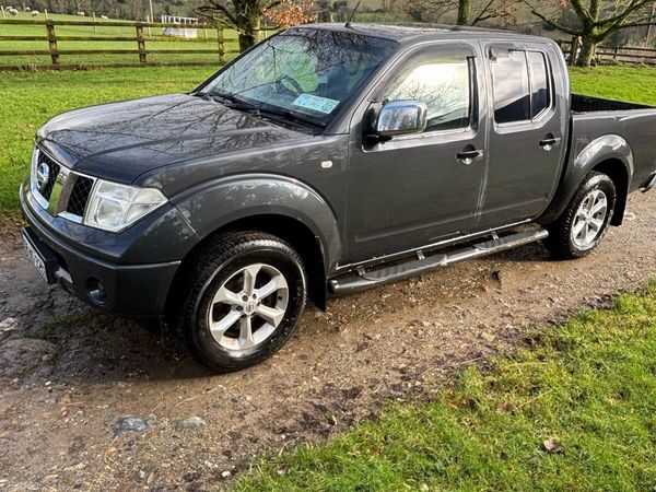 Nissan Navara Crew Cab, Diesel, 2005, Grey