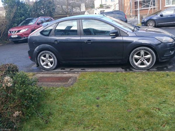 Ford Focus Hatchback, Diesel, 2009, Grey