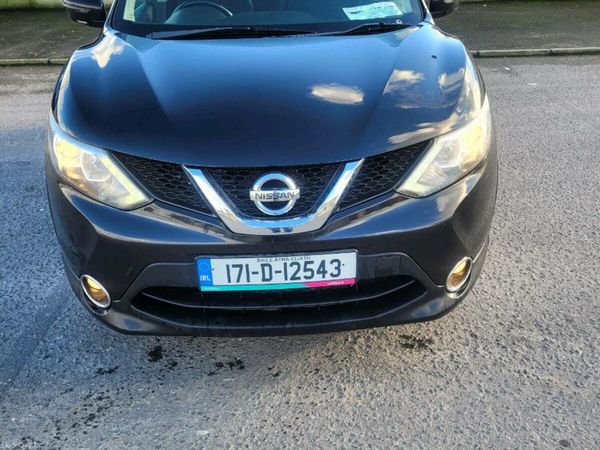 Nissan Qashqai SUV, Petrol, 2017, Black