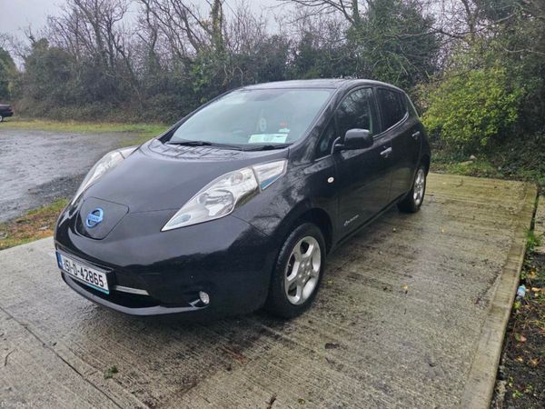 Nissan Leaf Hatchback, Electric, 2015, Black