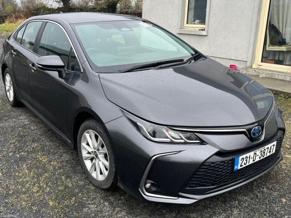 Toyota Corolla Saloon, Petrol Hybrid, 2023, Grey