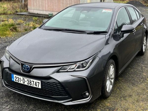 Toyota Corolla Saloon, Petrol Hybrid, 2023, Grey