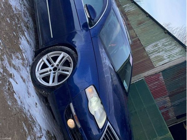 Volkswagen Passat Saloon, Diesel, 2007, Blue