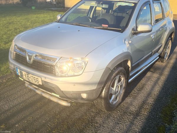 Dacia Duster SUV, Diesel, 2013, Silver
