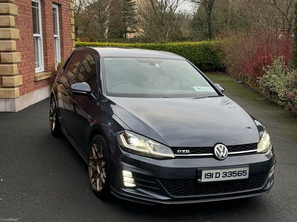 Volkswagen Golf Estate, Diesel, 2019, Blue