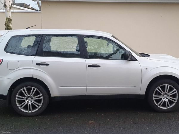Subaru Forester SUV, Diesel, 2011, White