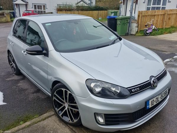Volkswagen Golf Hatchback, Diesel, 2010, Silver