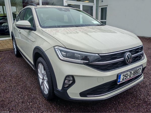 Volkswagen Taigo Estate/Jeep, Petrol, 2025, Grey