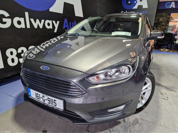 Ford Focus Hatchback, Petrol, 2016, Grey