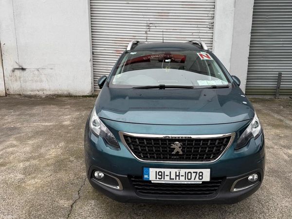 Peugeot 2008 Estate, Petrol, 2019, Green