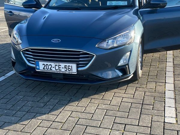 Ford Focus Hatchback, Petrol Hybrid, 2020, Blue