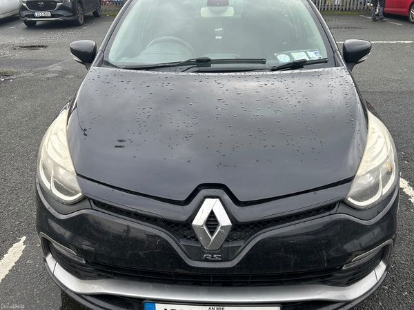 Renault Clio Hatchback, Petrol, 2016, Black
