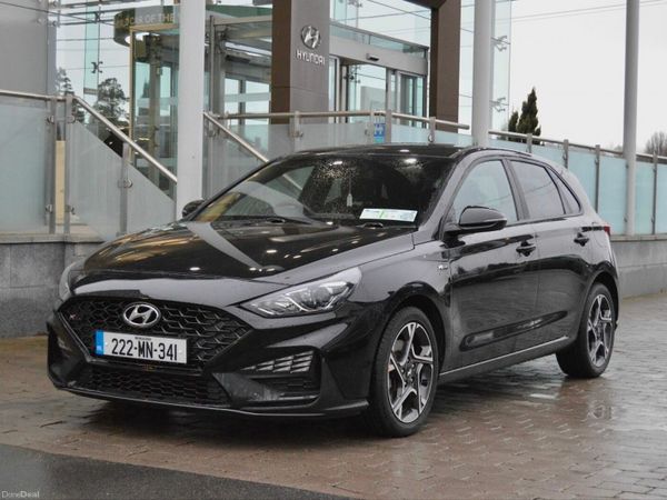 Hyundai i30 Hatchback, Petrol, 2022, Black