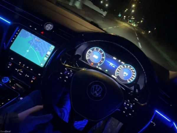 Volkswagen Passat Saloon, Diesel, 2016, Silver