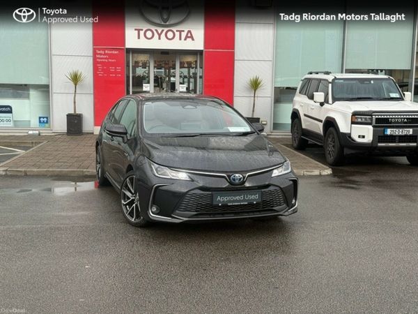 Toyota Corolla Saloon, Petrol Hybrid, 2024, Black