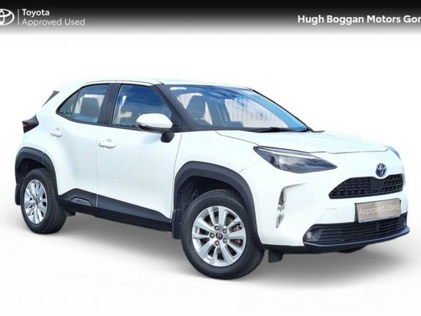 Toyota Yaris Cross Hatchback, Petrol Hybrid, 2024, White