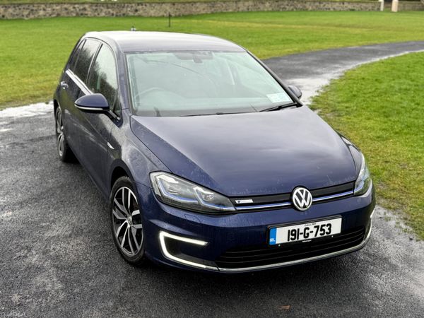Volkswagen Golf Estate, Electric, 2019, Blue