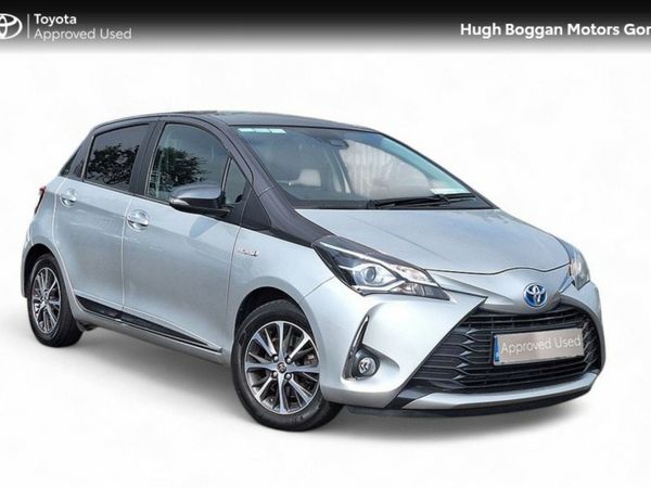 Toyota Yaris Hatchback, Petrol Hybrid, 2020, Silver