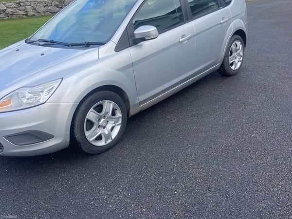 Ford Focus Hatchback, Diesel, 2010, Silver