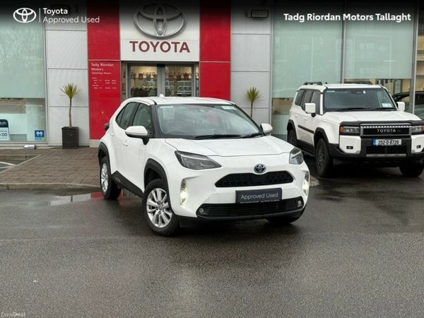 Toyota Yaris Cross Hatchback, Petrol Hybrid, 2024, White