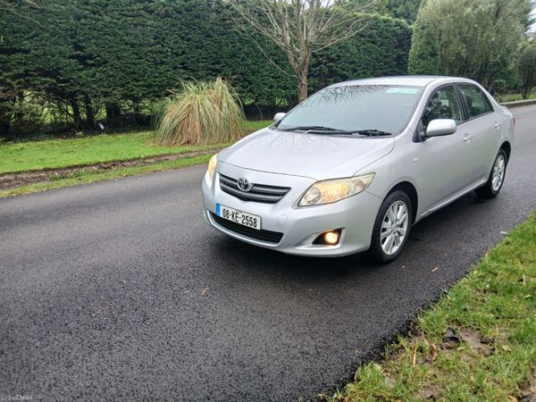 Toyota Corolla Saloon, Petrol, 2008, Silver