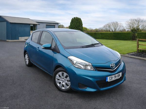 Toyota Yaris Hatchback, Petrol, 2013, Green